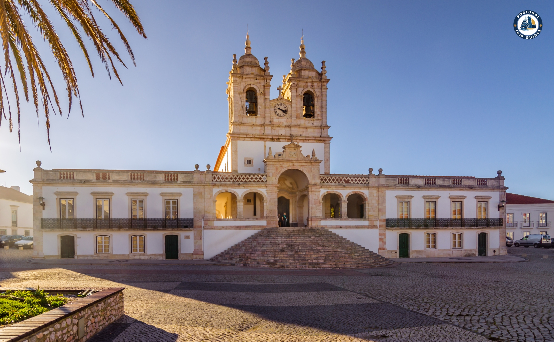 Golden beaches and waves of Nazaré – Discover Portugal's History and Live the Legend! | PORTUGALTRIPGUIDES