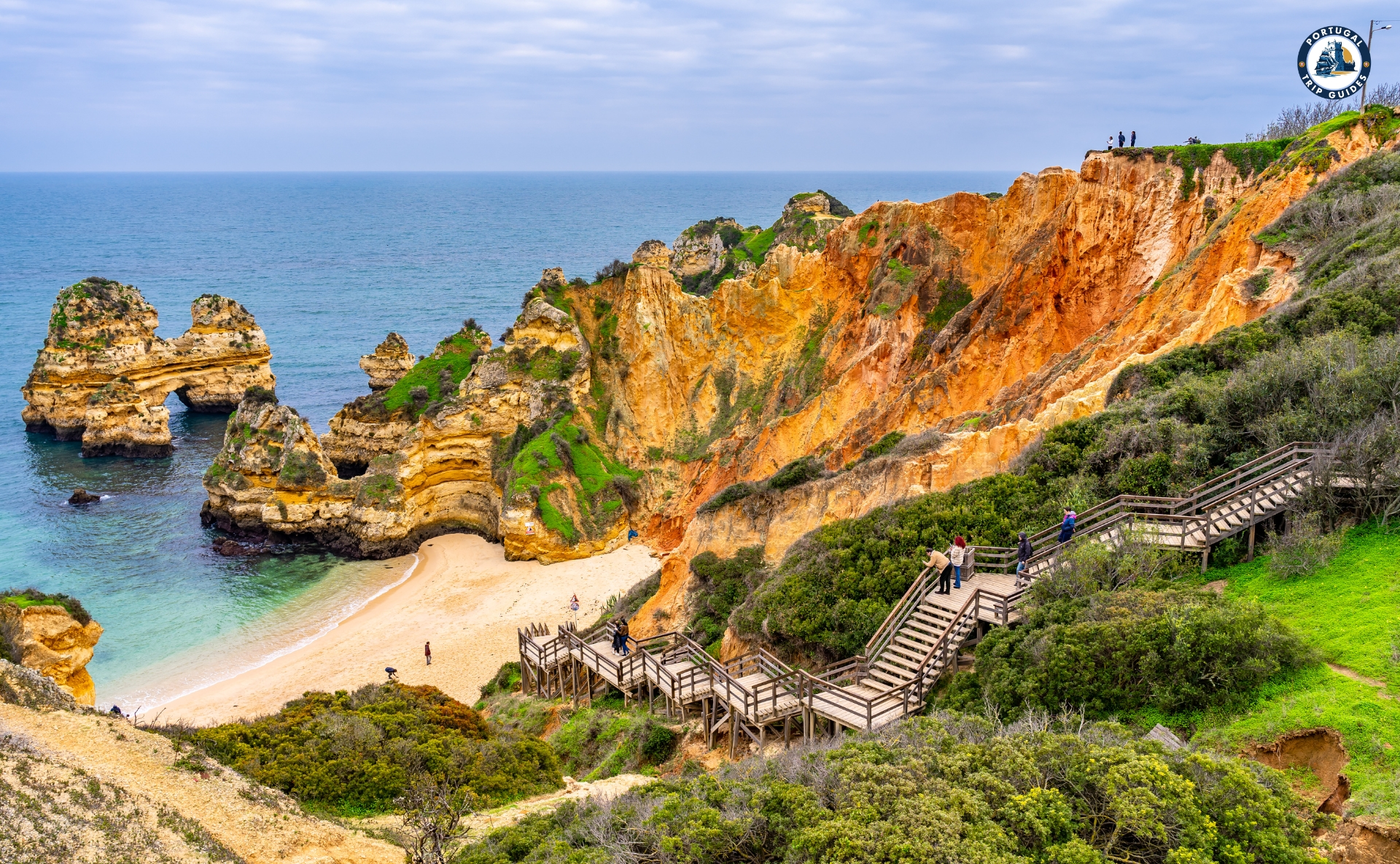 Golden beach and waves at Nazaré, Portugal – Discover Portugal's History and Live the Legend! | PORTUGALTRIPGUIDES
