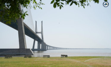 Vasco da Gama statue in Lisbon honoring Portugal’s famous explorer – Portugal’s legacy through PORTUGALTRIPGUIDES