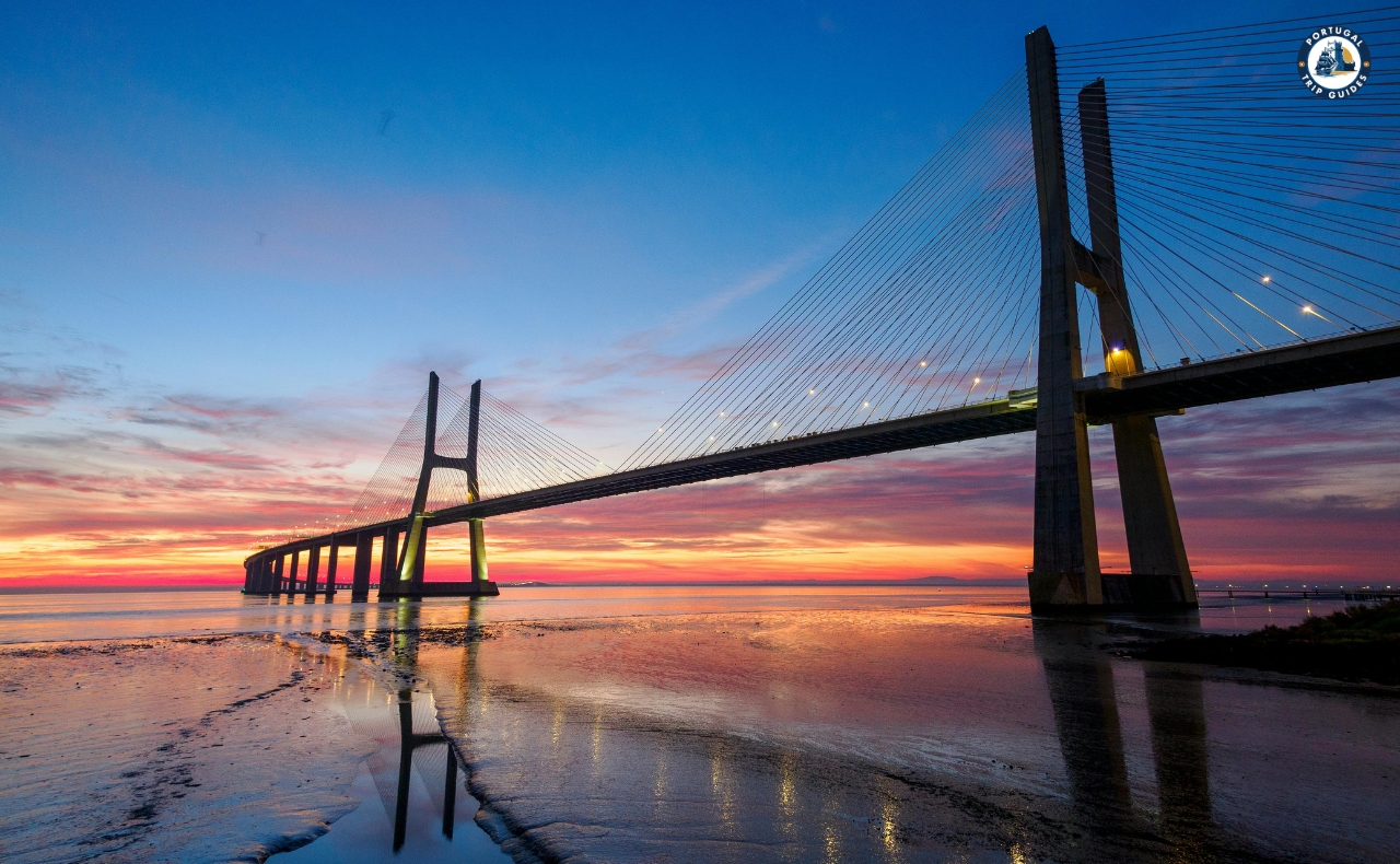Vasco da Gama statue in Lisbon honoring Portugal’s famous explorer – Portugal’s legacy through PORTUGALTRIPGUIDES