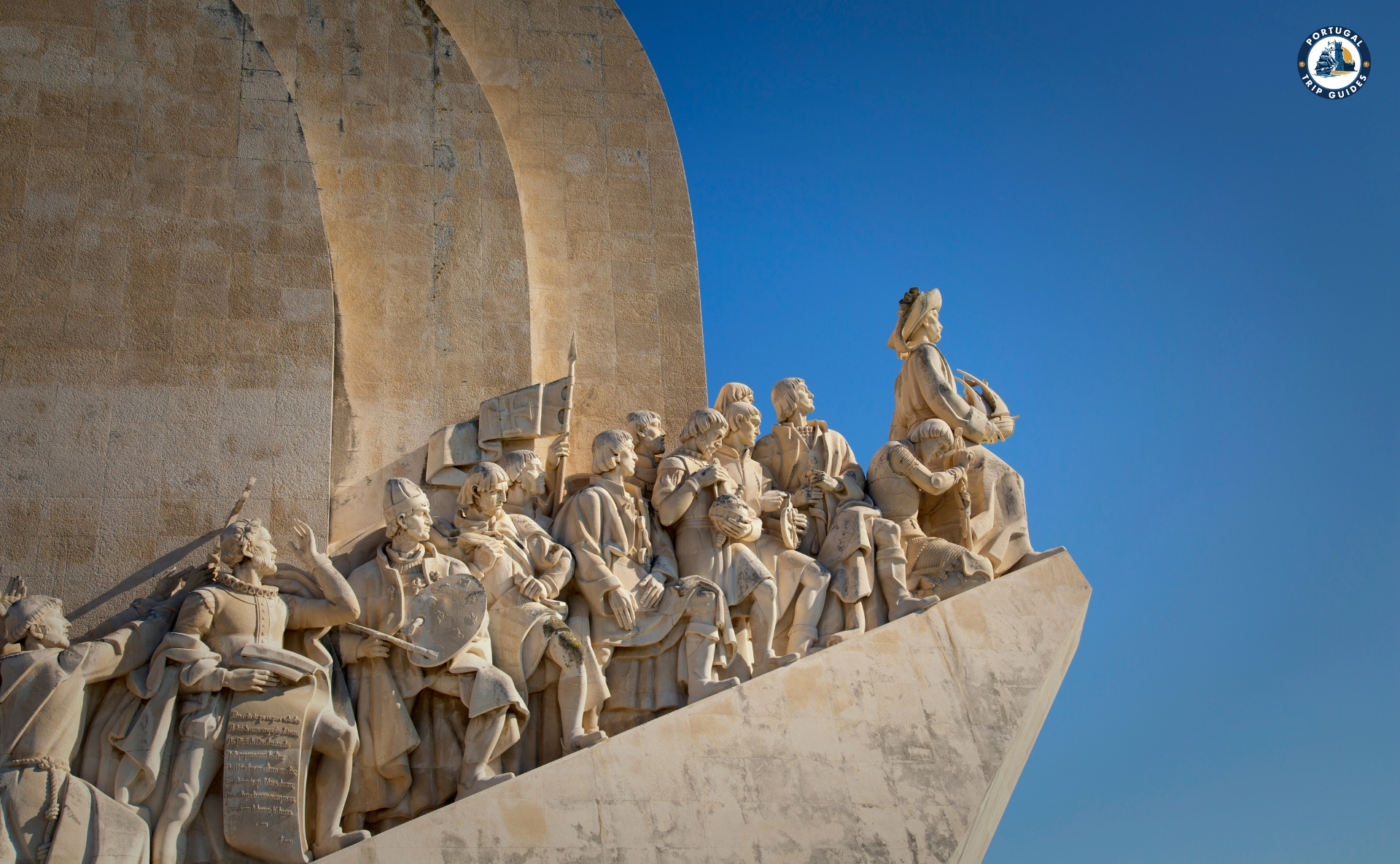 Monument to the Discoveries on the Tagus River in Lisbon – Discover Portugal's History and Live the Legend! | PORTUGALTRIPGUIDES