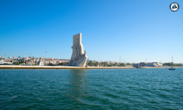 Monument to the Discoveries on the Tagus River in Lisbon – Discover Portugal's History and Live the Legend! | PORTUGALTRIPGUIDES